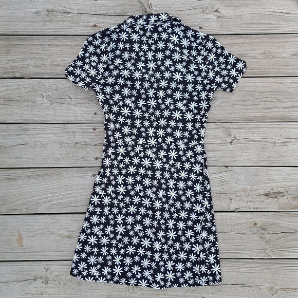 H&M Divided Size XS Daisy Flower Print Mini Dress - Picture 10 of 10